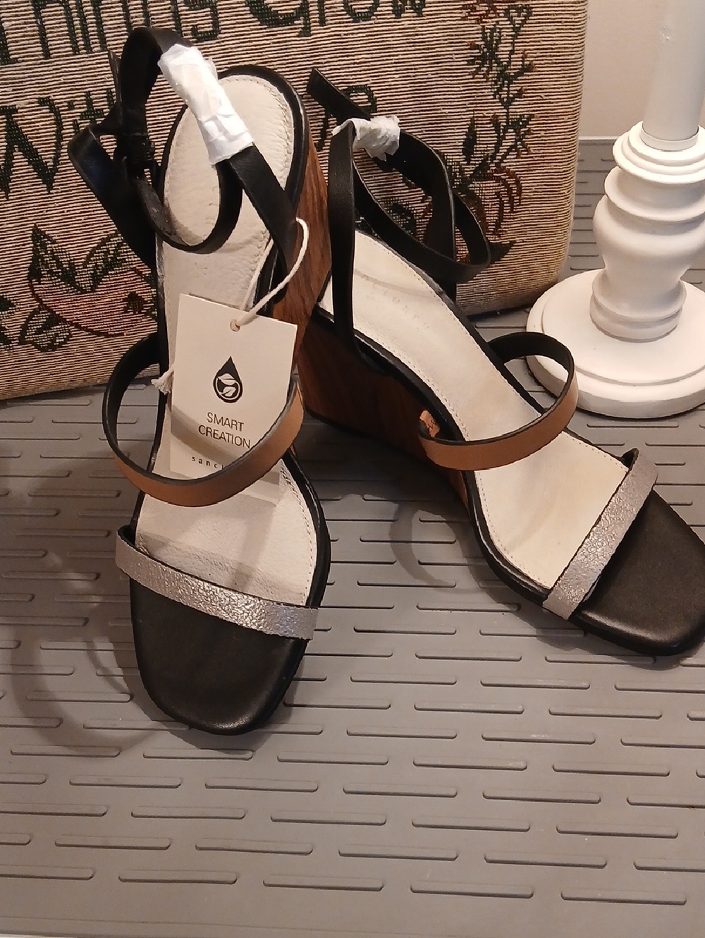Sanctuary Wink Multi-Strap Wedge Sandals NWT Leather Sustainable Size 7M